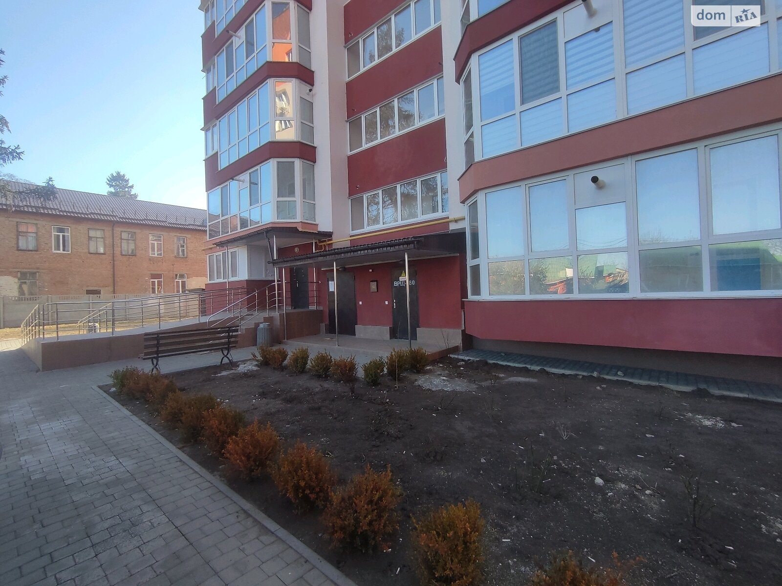 Продаж однокімнатної квартири в Вінниці, на вул. Синьоводська, район Старе місто фото 1