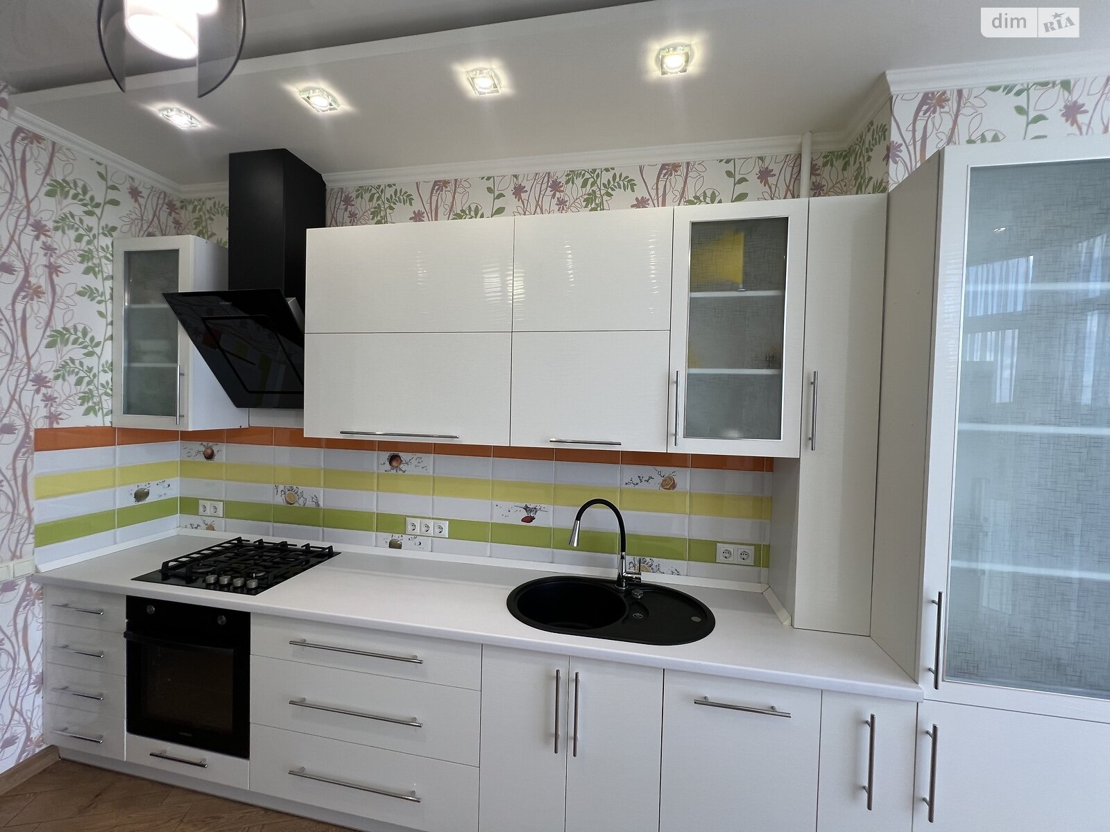 Продаж трикімнатної квартири в Вінниці, на вул. Нагірна 19С, район Старе місто фото 1 Продаж трикімнатної квартири в Вінниці, на вул. Нагірна 19С, район Старе місто фото 1