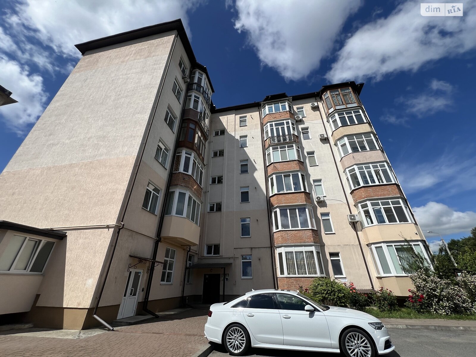 Продаж трикімнатної квартири в Вінниці, на вул. Нагірна 19С, район Старе місто фото 1 Продаж трикімнатної квартири в Вінниці, на вул. Нагірна 19С, район Старе місто фото 1