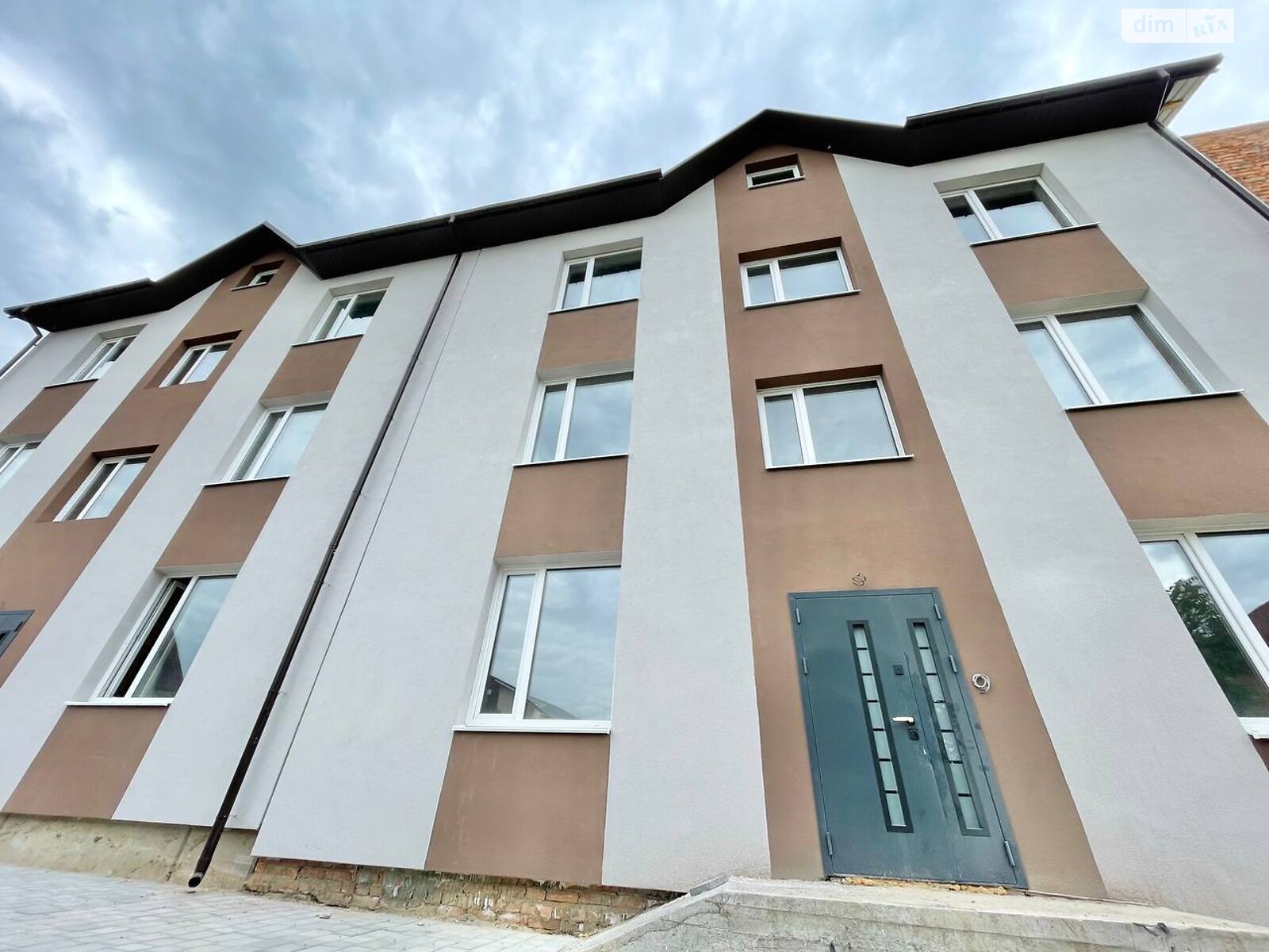 Продаж двокімнатної квартири в Вінниці, на пров. Пластовий 27, район Старе місто фото 1