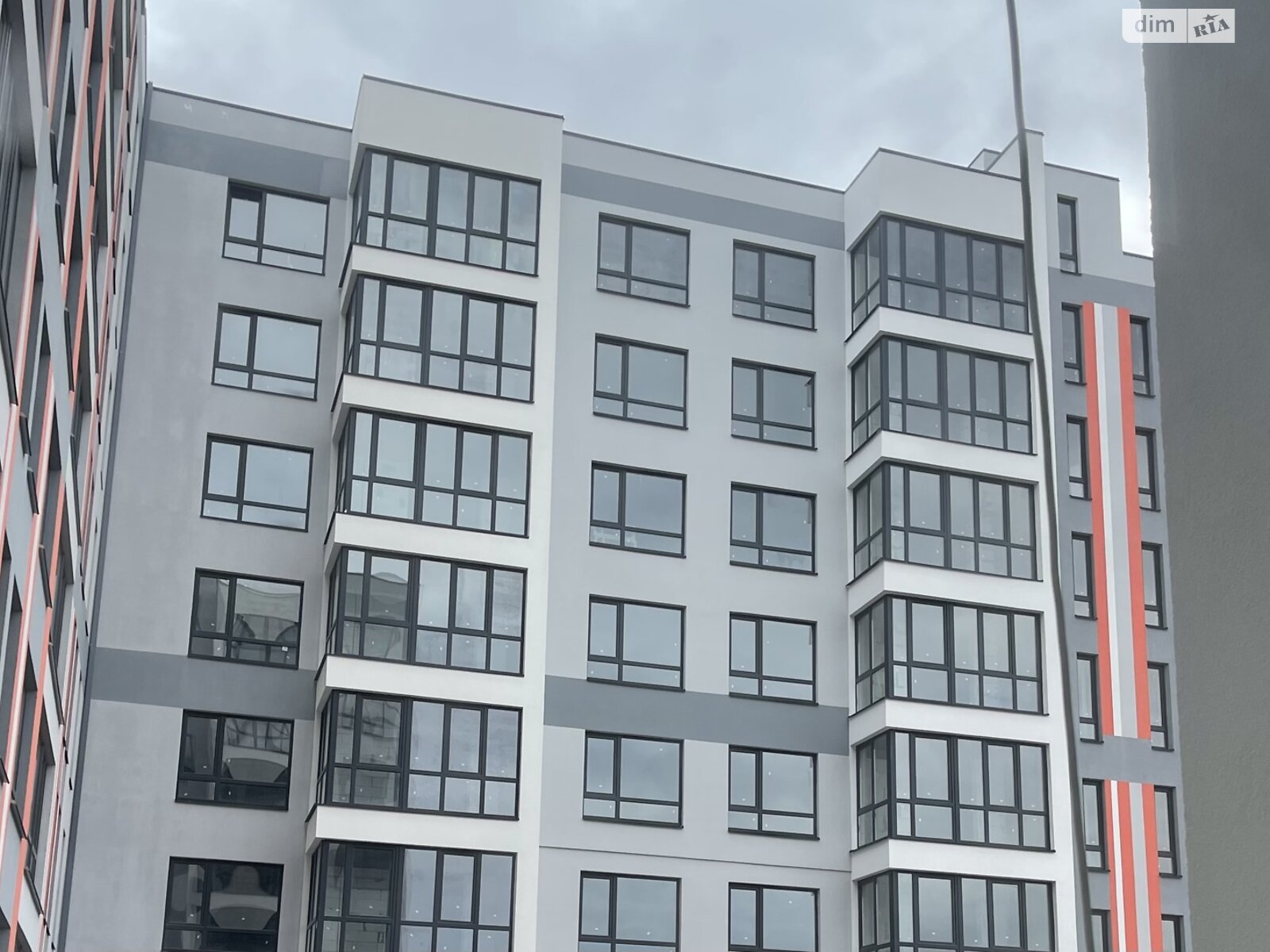 Продажа однокомнатной квартиры в Виннице, на ул. Привокзальная 30, район Старый город фото 1 Продажа однокомнатной квартиры в Виннице, на ул. Привокзальная 30, район Старый город фото 1