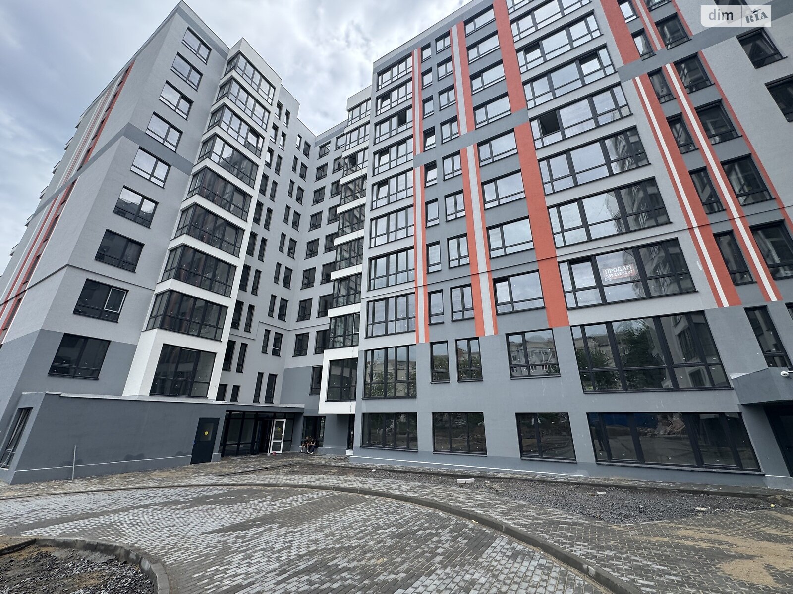 Продажа двухкомнатной квартиры в Виннице, на ул. Привокзальная 30, район Старый город фото 1 Продажа двухкомнатной квартиры в Виннице, на ул. Привокзальная 30, район Старый город фото 1