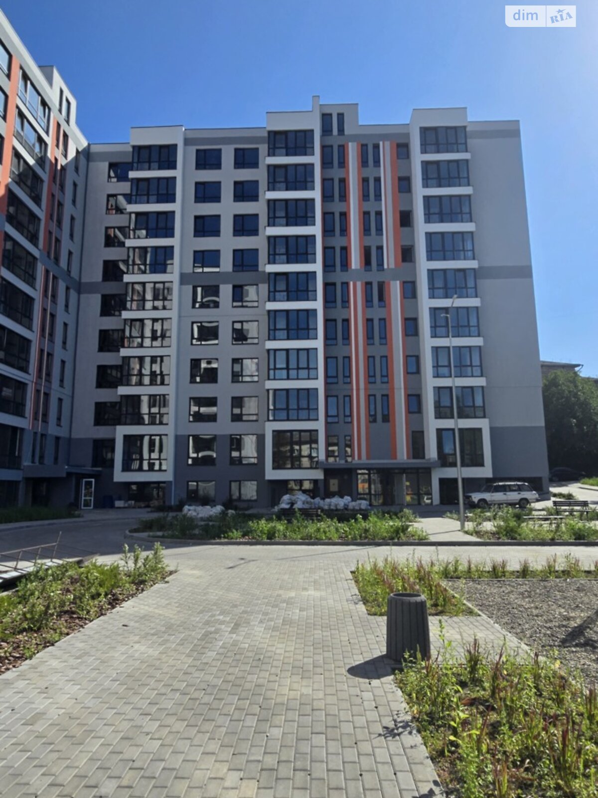 Продаж трикімнатної квартири в Вінниці, на вул. Привокзальна 30, район Старе місто фото 1 Продаж трикімнатної квартири в Вінниці, на вул. Привокзальна 30, район Старе місто фото 1