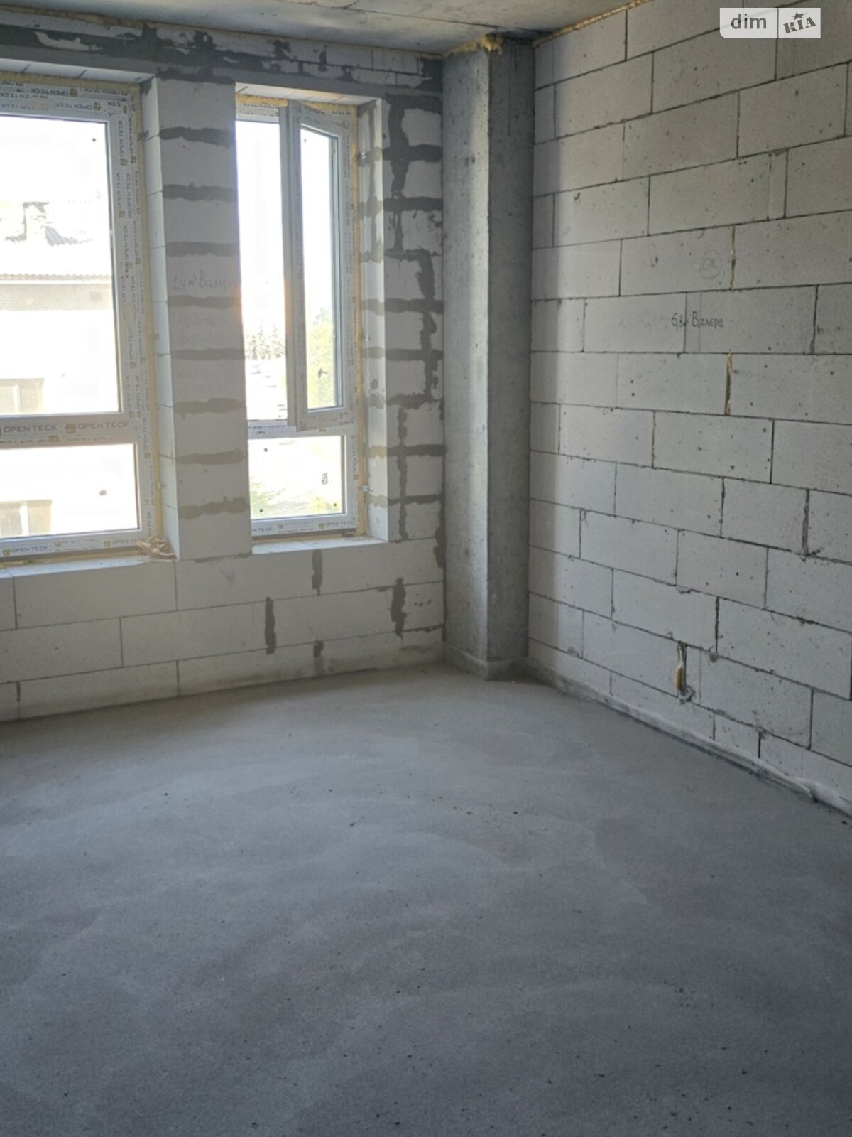 Продаж трикімнатної квартири в Вінниці, на вул. Привокзальна 30, район Старе місто фото 1 Продаж трикімнатної квартири в Вінниці, на вул. Привокзальна 30, район Старе місто фото 1