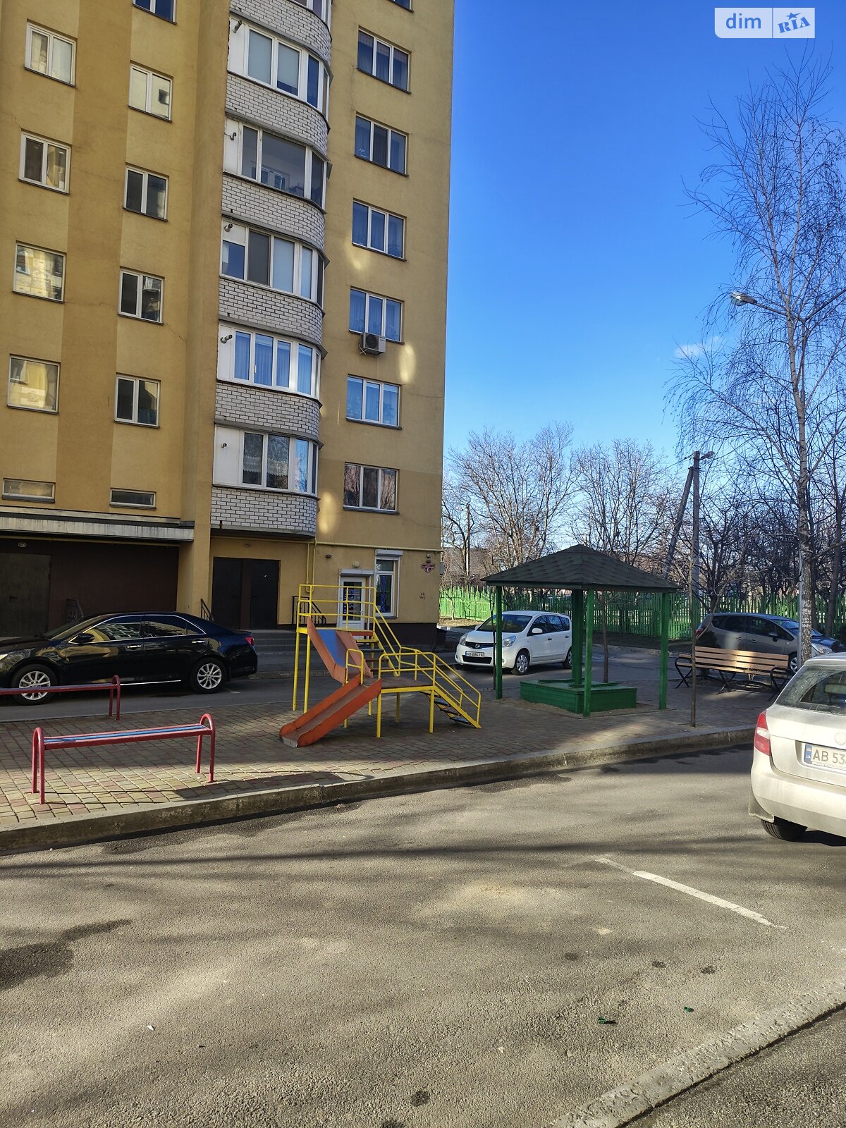 Продаж однокімнатної квартири в Вінниці, на 1-й пров. Український 6, район Старе місто фото 1 Продаж однокімнатної квартири в Вінниці, на 1-й пров. Український 6, район Старе місто фото 1