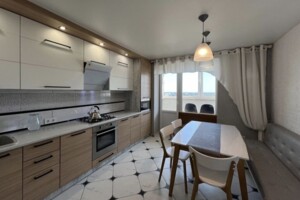 Продажа трехкомнатной квартиры в Виннице, на ул. Якова Галчевского, район Старый город фото 2 Продажа трехкомнатной квартиры в Виннице, на ул. Якова Галчевского, район Старый город фото 2