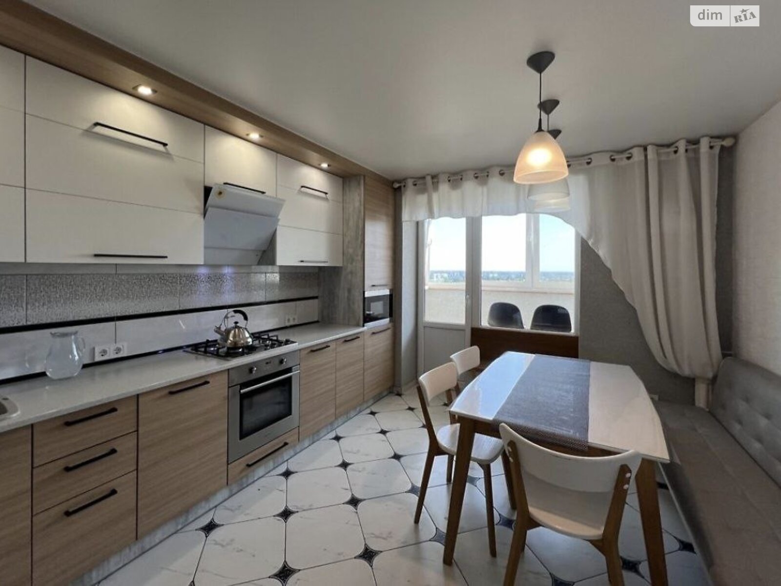 Продажа трехкомнатной квартиры в Виннице, на ул. Якова Галчевского, район Старый город фото 1 Продажа трехкомнатной квартиры в Виннице, на ул. Якова Галчевского, район Старый город фото 1