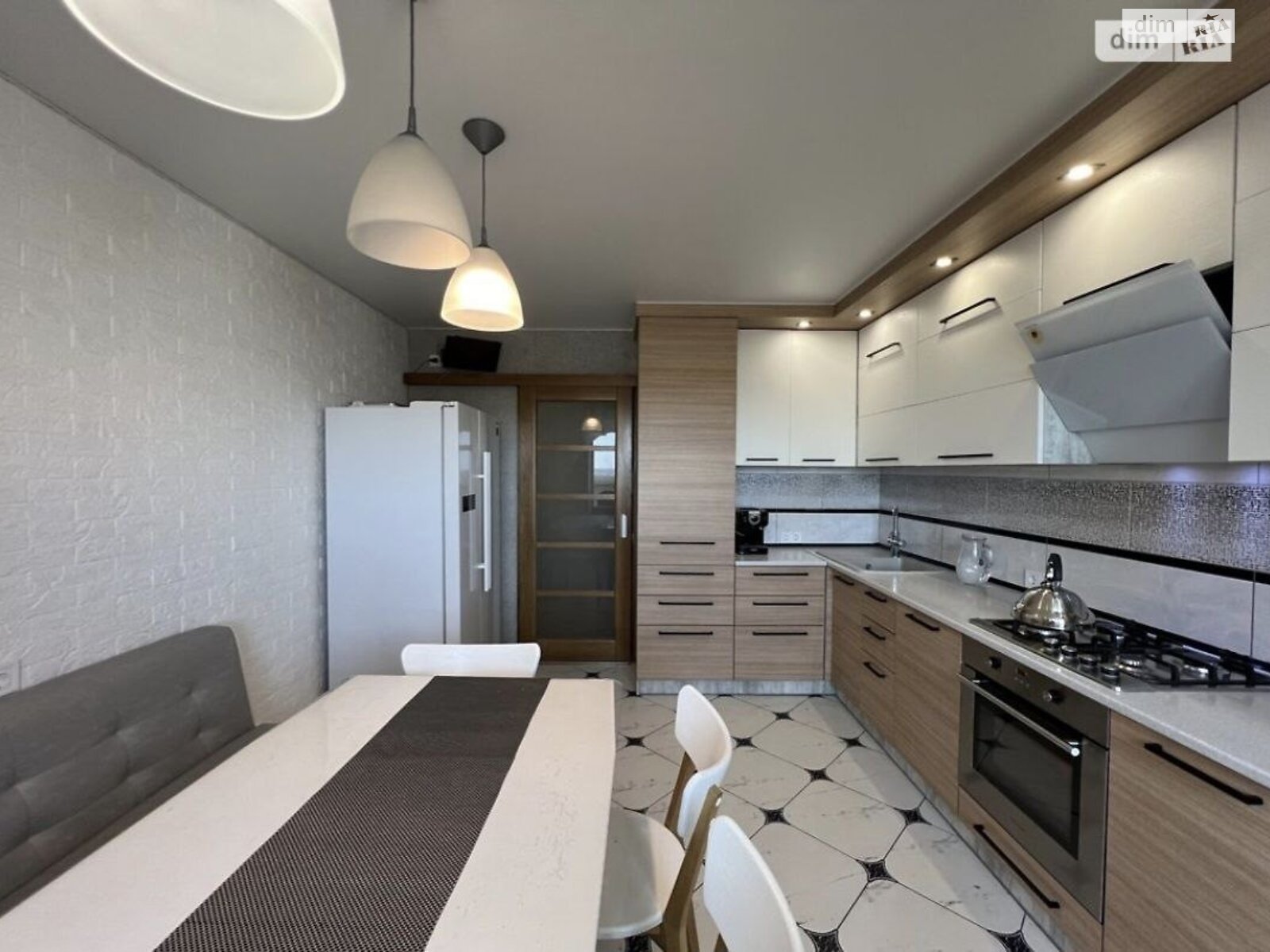 Продажа трехкомнатной квартиры в Виннице, на ул. Якова Галчевского, район Старый город фото 1 Продажа трехкомнатной квартиры в Виннице, на ул. Якова Галчевского, район Старый город фото 1