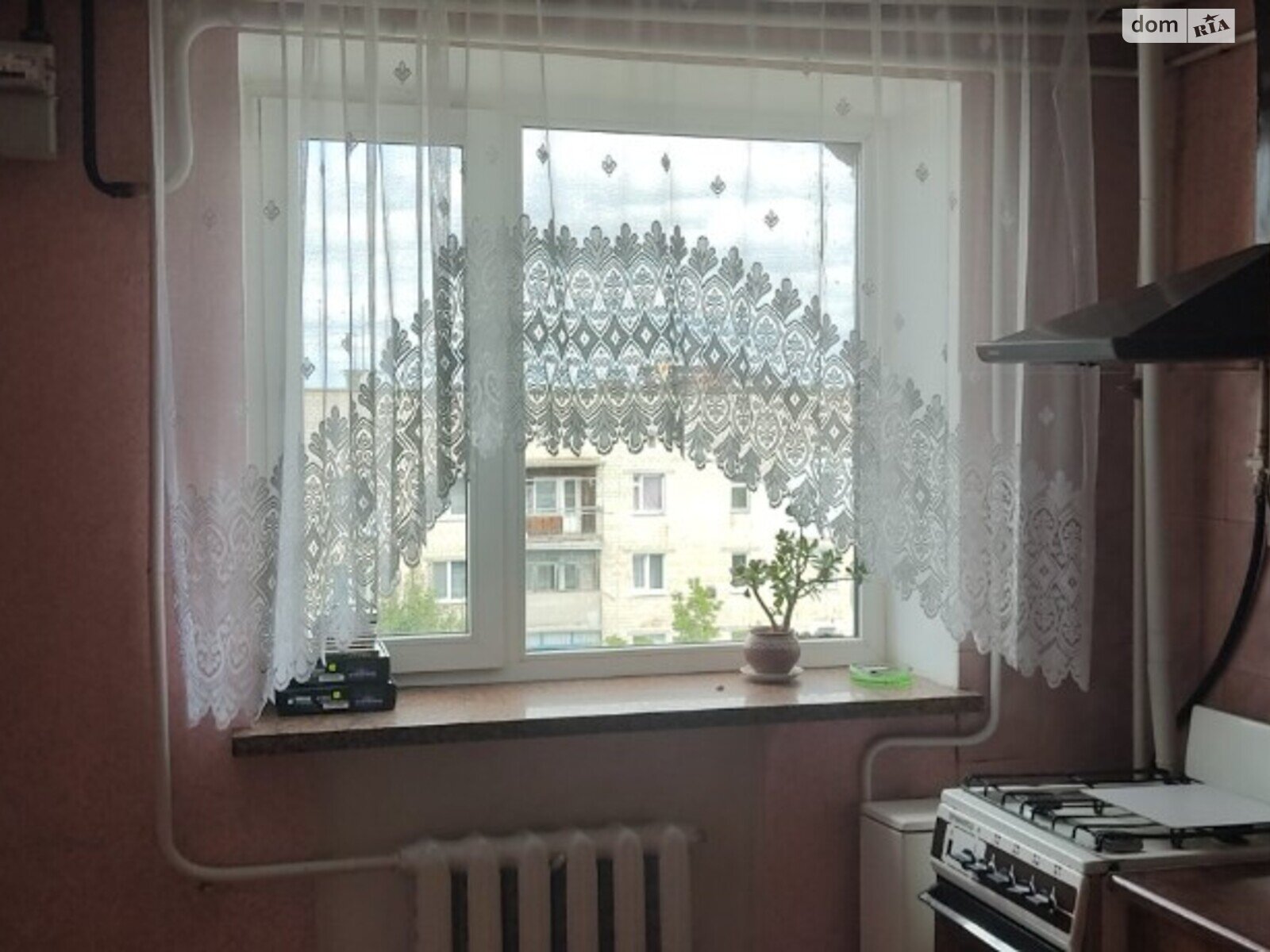 Продажа трехкомнатной квартиры в Стрижавке, на ул. Молодёжная, фото 1