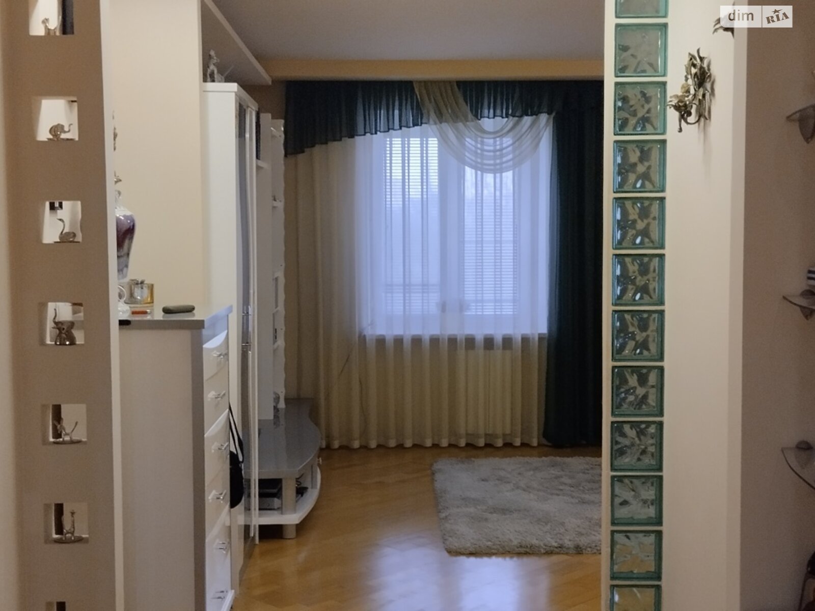 Продаж трикімнатної квартири в Вінниці, на вул. Князів Коріатовичів, район Свердловський масив фото 1 Продаж трикімнатної квартири в Вінниці, на вул. Князів Коріатовичів, район Свердловський масив фото 1