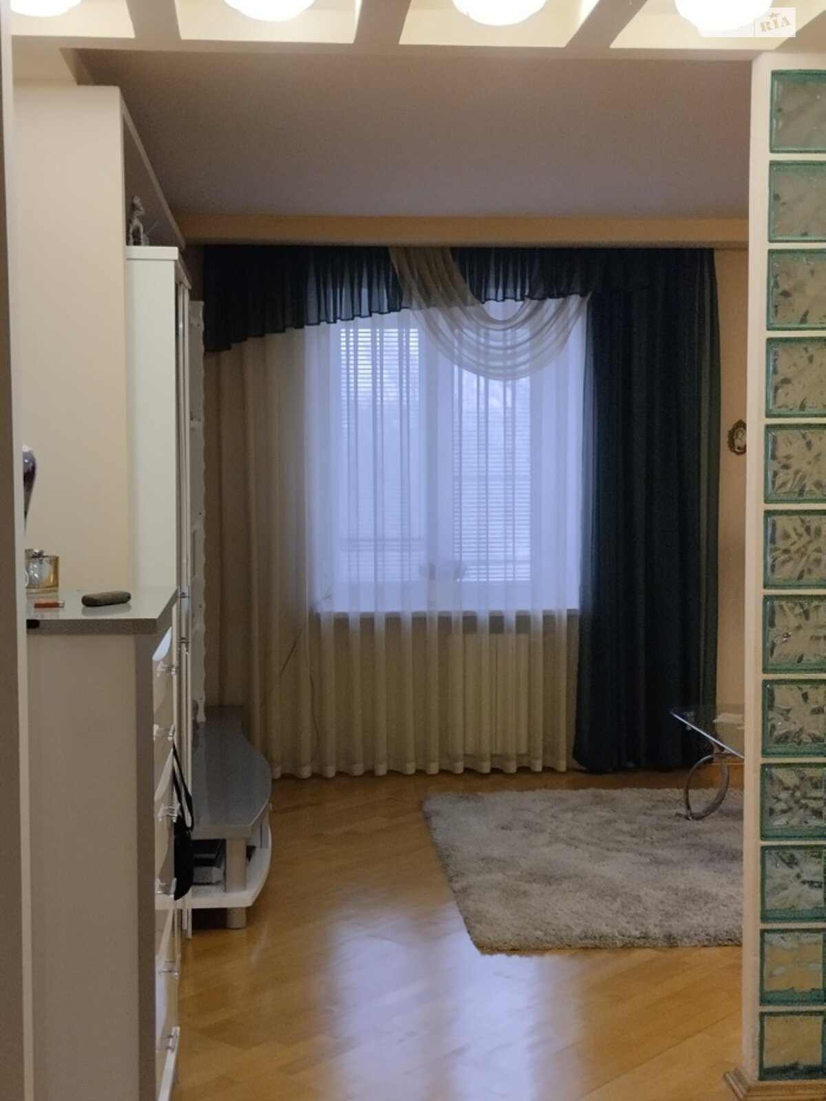 Продаж трикімнатної квартири в Вінниці, на вул. Князів Коріатовичів, район Свердловський масив фото 1 Продаж трикімнатної квартири в Вінниці, на вул. Князів Коріатовичів, район Свердловський масив фото 1