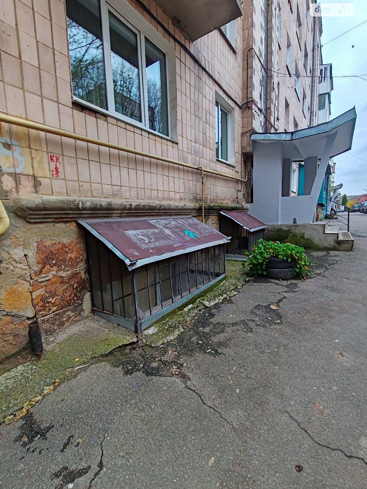 Продажа трехкомнатной квартиры в Виннице, на ул. Марии Литвиненко-Вольгемут, район Свердловский массив фото 1