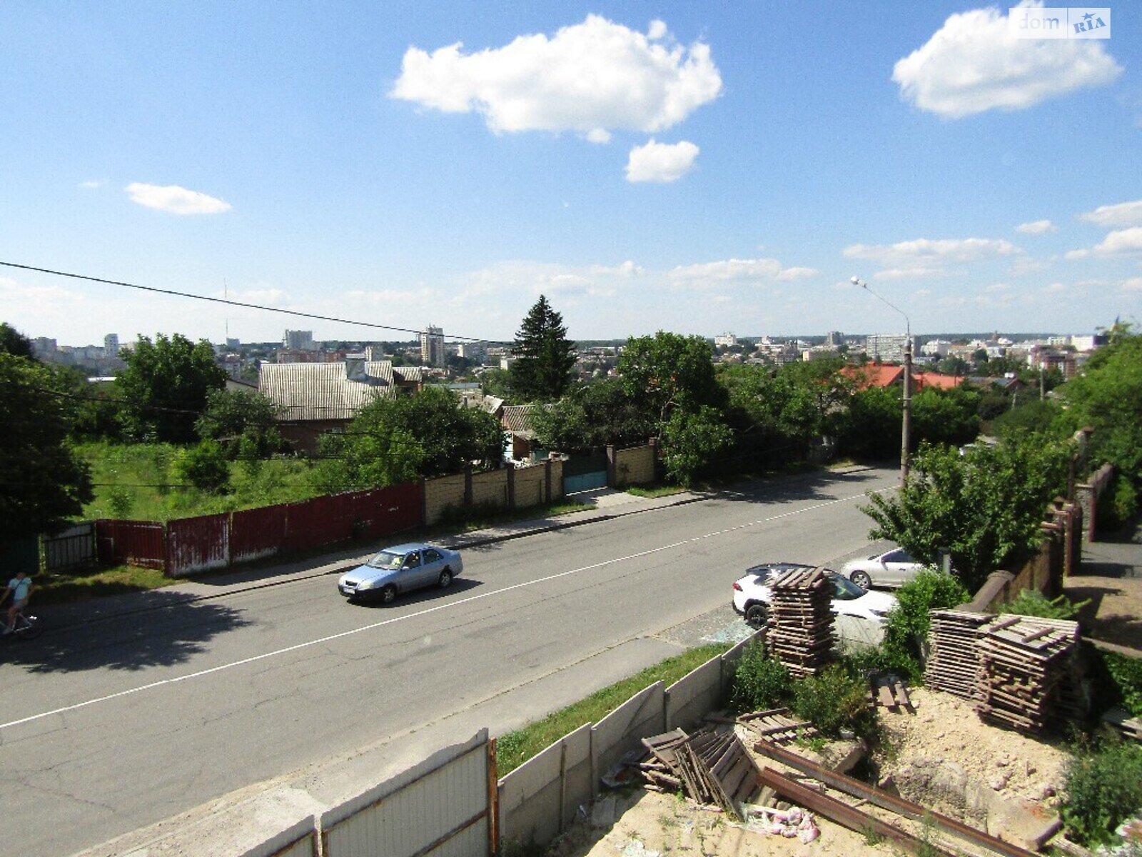 Продаж однокімнатної квартири в Вінниці, на вул. Славетна 12, район Старе місто фото 1