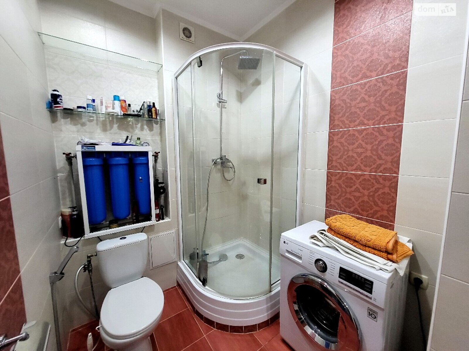 Продаж трикімнатної квартири в Вінниці, на вул. Малиновського 25, район Центр фото 1 Продаж трикімнатної квартири в Вінниці, на вул. Малиновського 25, район Центр фото 1