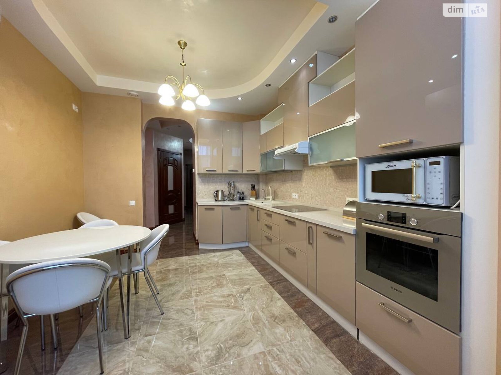 Продажа трехкомнатной квартиры в Виннице, на ул. Степана Бандеры 9, район Центр фото 1 Продажа трехкомнатной квартиры в Виннице, на ул. Степана Бандеры 9, район Центр фото 1