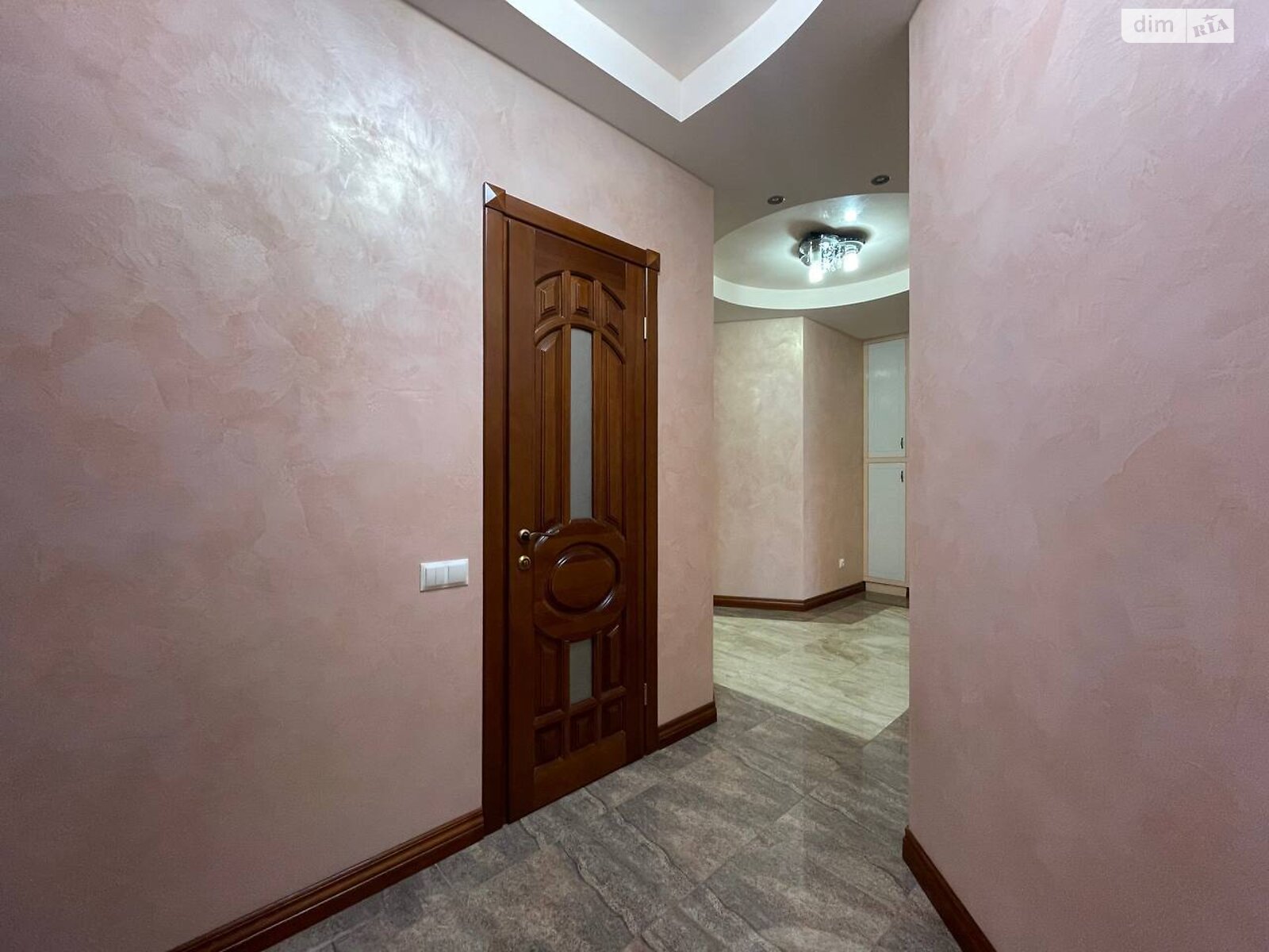 Продажа трехкомнатной квартиры в Виннице, на ул. Степана Бандеры 9, район Центр фото 1 Продажа трехкомнатной квартиры в Виннице, на ул. Степана Бандеры 9, район Центр фото 1