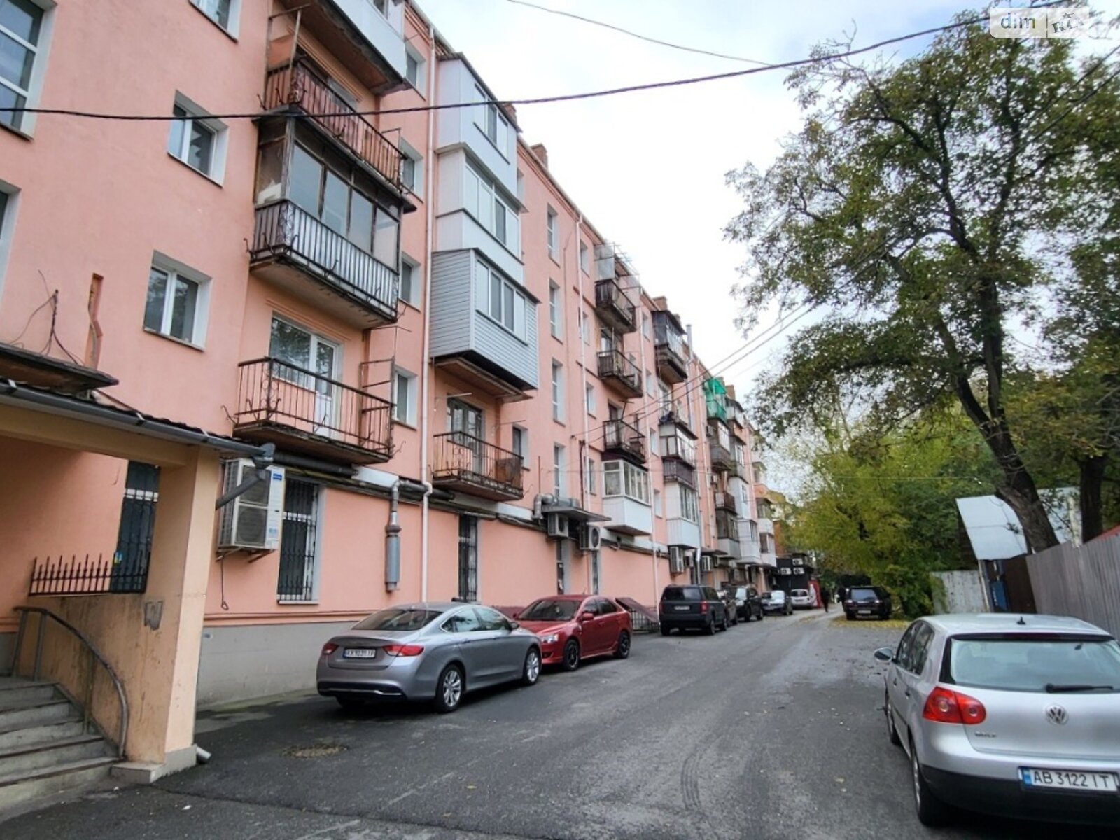 Продаж трикімнатної квартири в Вінниці, на вул. Грушевського 66, район Центр фото 1 Продаж трикімнатної квартири в Вінниці, на вул. Грушевського 66, район Центр фото 1