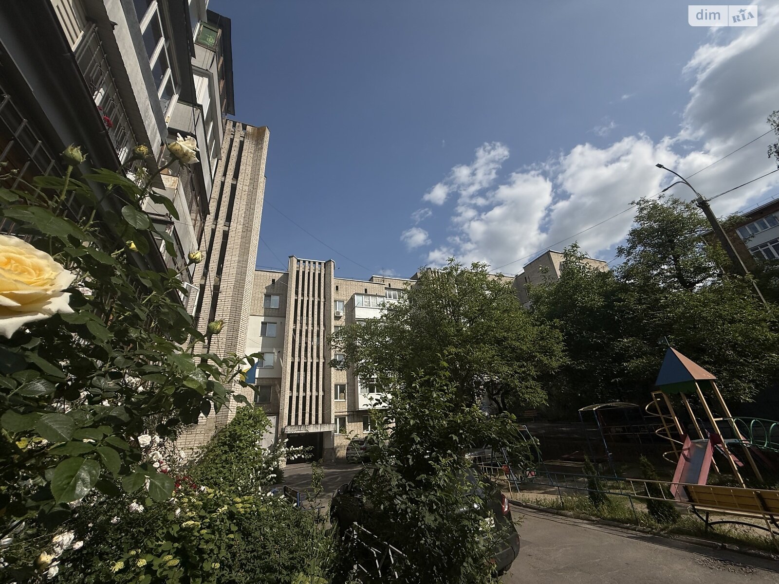 Продаж трикімнатної квартири в Вінниці, на вул. Хлібна, район Центр фото 1