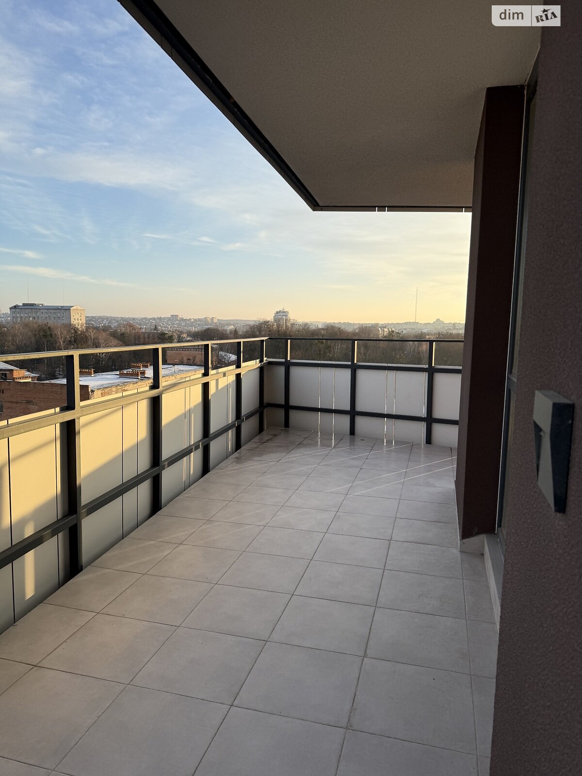 Продажа трехкомнатной квартиры в Виннице, на пер. Кирпичный 12, район Центр фото 1 Продажа трехкомнатной квартиры в Виннице, на пер. Кирпичный 12, район Центр фото 1