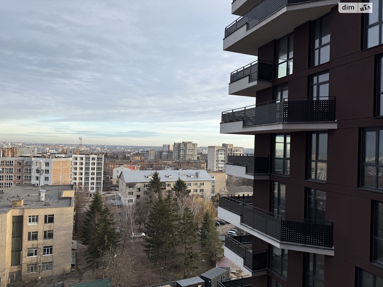 Продажа трехкомнатной квартиры в Виннице, на пер. Кирпичный 12, район Центр фото 1 Продажа трехкомнатной квартиры в Виннице, на пер. Кирпичный 12, район Центр фото 1