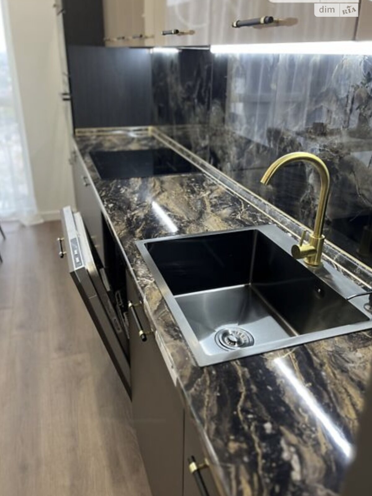 Продажа двухкомнатной квартиры в Виннице, на пер. Кирпичный 12, район Центр фото 1 Продажа двухкомнатной квартиры в Виннице, на пер. Кирпичный 12, район Центр фото 1