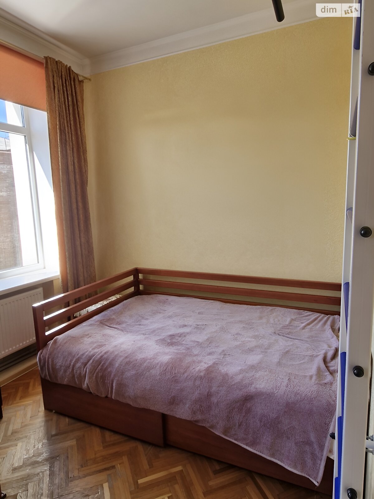 Продажа трехкомнатной квартиры в Виннице, на пер. Комунальный, район Центр фото 1 Продажа трехкомнатной квартиры в Виннице, на пер. Комунальный, район Центр фото 1