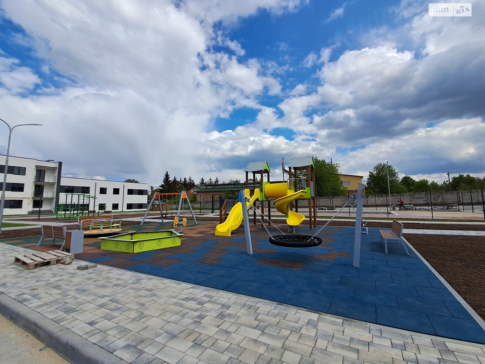 Продаж однокімнатної квартири в Вінниці, на 4-й пров. Леоніда Каденюка, район Центр фото 1 Продаж однокімнатної квартири в Вінниці, на 4-й пров. Леоніда Каденюка, район Центр фото 1