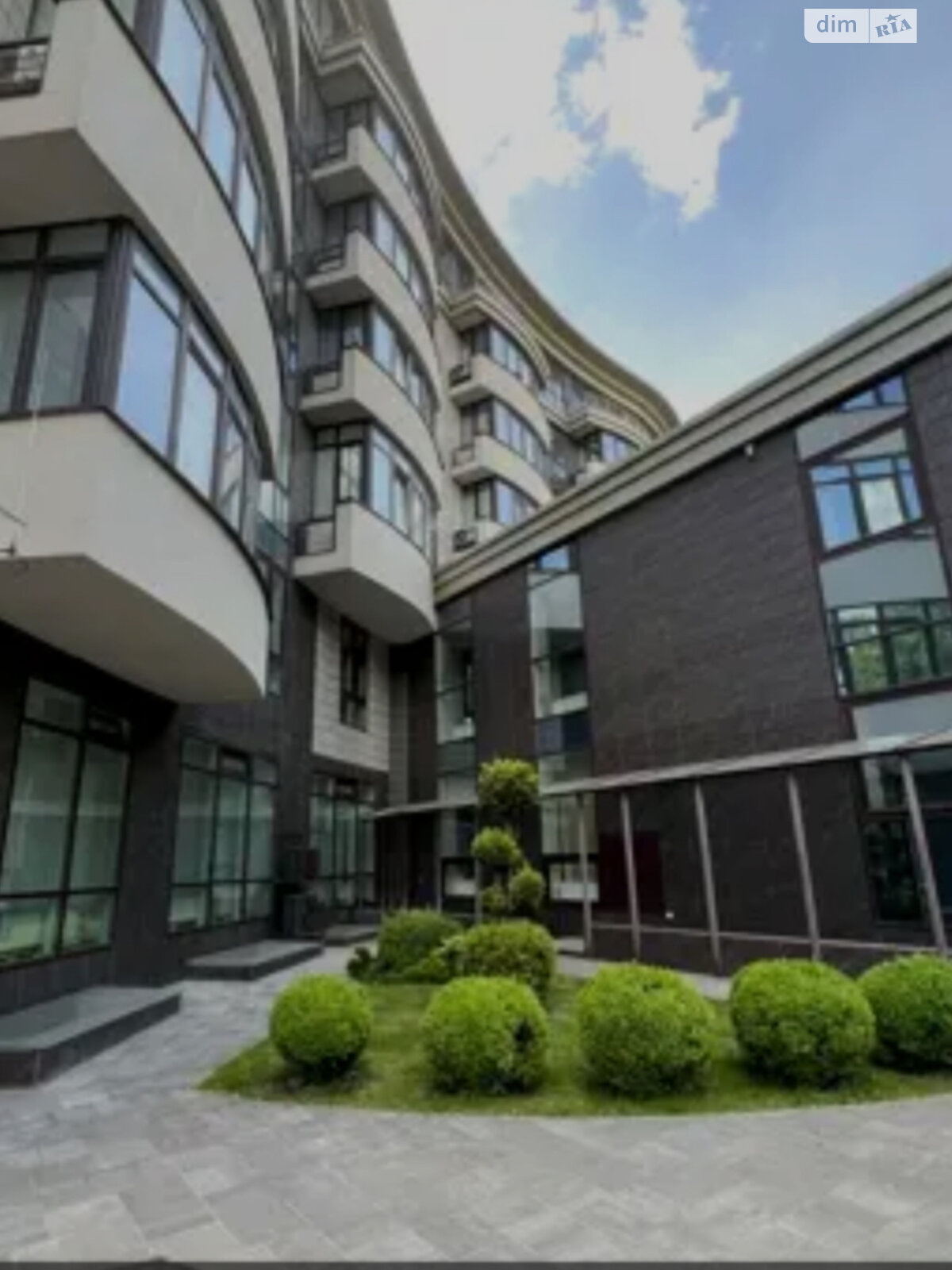 Продаж трикімнатної квартири в Вінниці, на вул. Магістратська 156А, район Центр фото 1 Продаж трикімнатної квартири в Вінниці, на вул. Магістратська 156А, район Центр фото 1
