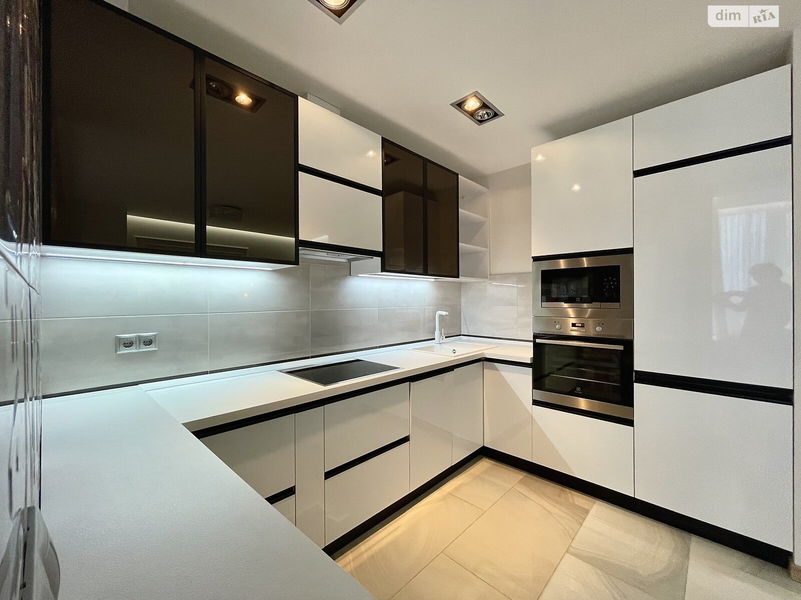 Продажа двухкомнатной квартиры в Виннице, на ул. Магистратская 156А, район Центр фото 1 Продажа двухкомнатной квартиры в Виннице, на ул. Магистратская 156А, район Центр фото 1