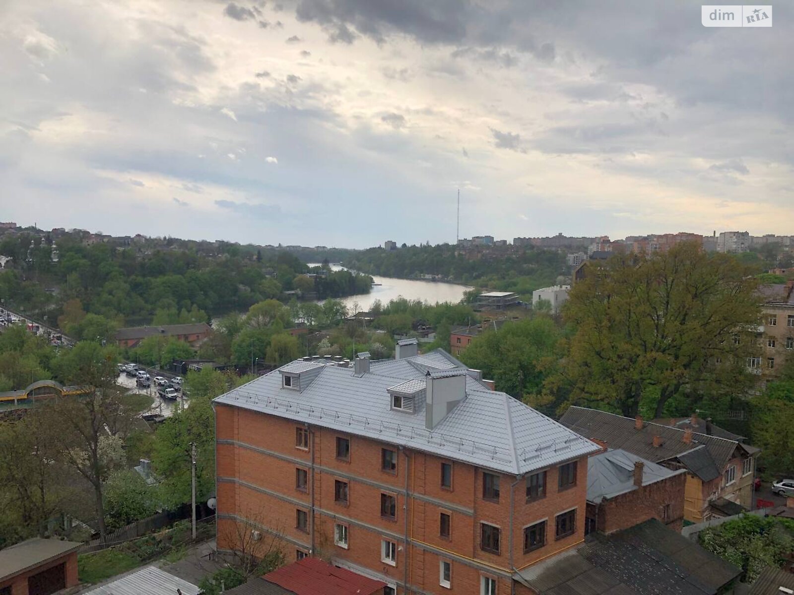 Продаж двокімнатної квартири в Вінниці, на вул. Монастирська, район Центр фото 1 Продаж двокімнатної квартири в Вінниці, на вул. Монастирська, район Центр фото 1