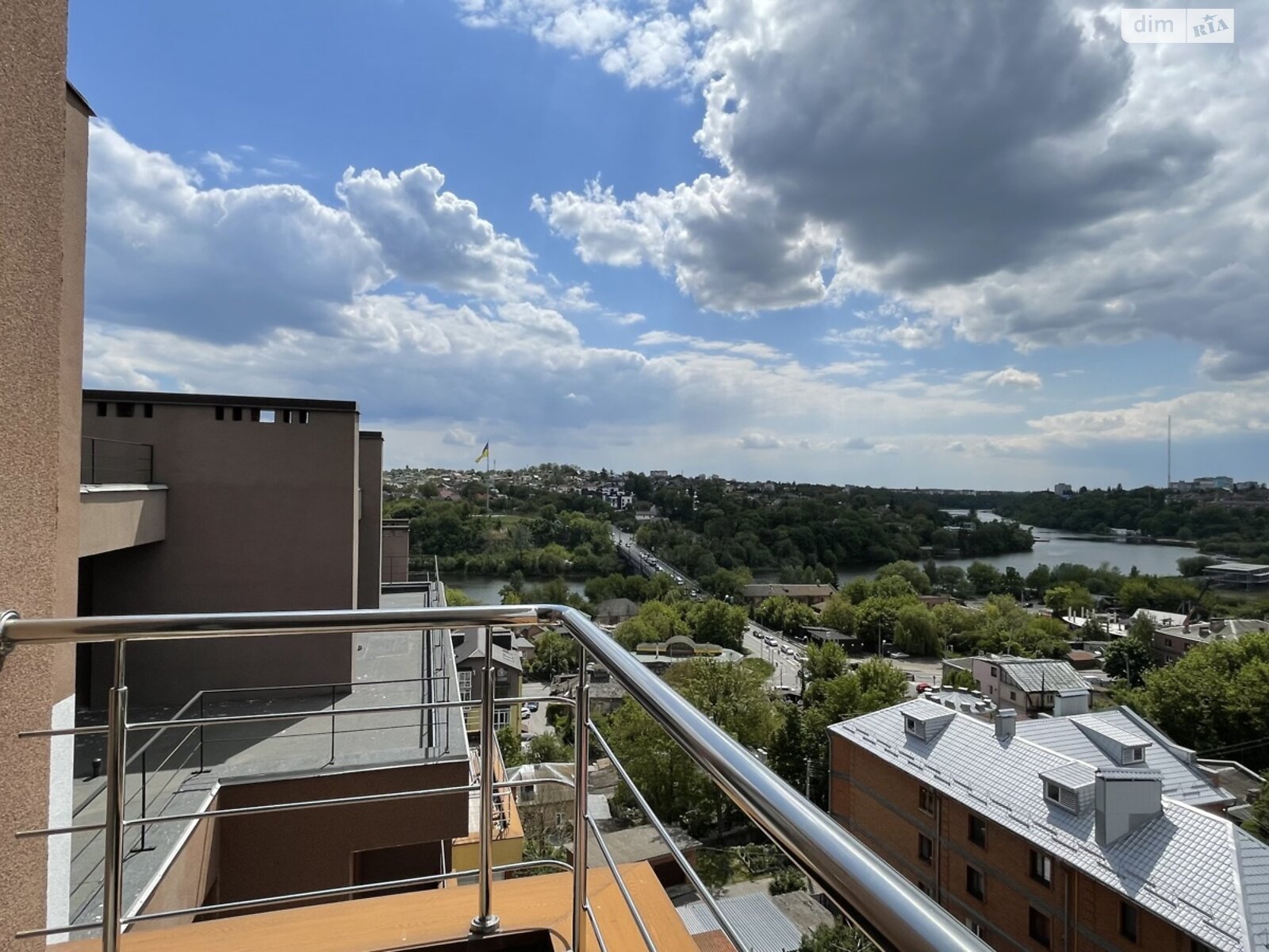 Продаж трикімнатної квартири в Вінниці, на вул. Монастирська 41 корпус 3, район Центр фото 1 Продаж трикімнатної квартири в Вінниці, на вул. Монастирська 41 корпус 3, район Центр фото 1