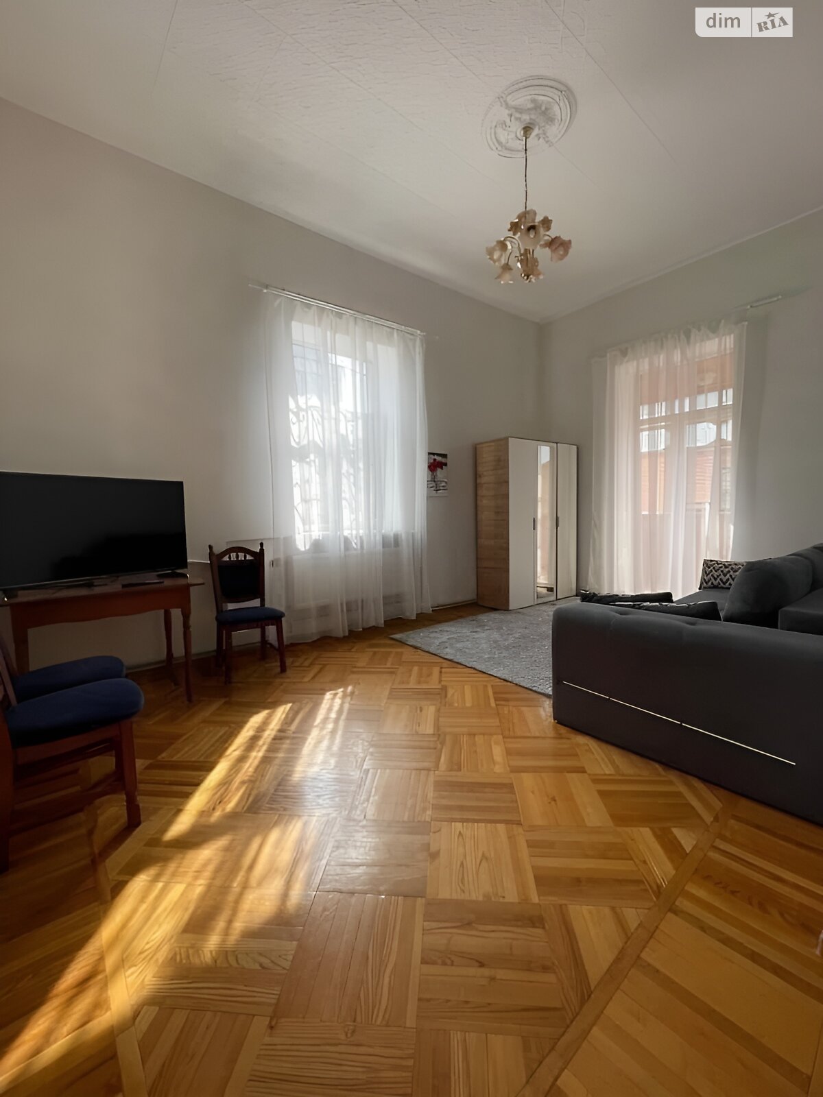 Продаж трикімнатної квартири в Вінниці, на вул. Миколи Оводова, район Центр фото 1 Продаж трикімнатної квартири в Вінниці, на вул. Миколи Оводова, район Центр фото 1