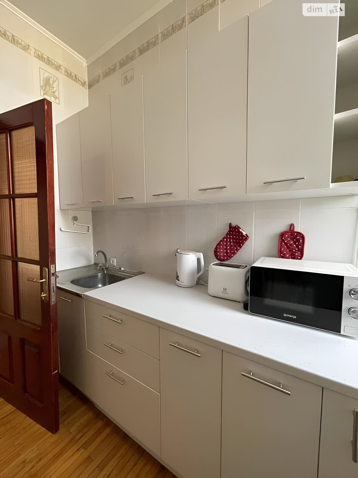 Продаж трикімнатної квартири в Вінниці, на вул. Миколи Оводова, район Центр фото 1 Продаж трикімнатної квартири в Вінниці, на вул. Миколи Оводова, район Центр фото 1