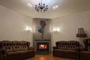Продаж трикімнатної квартири в Вінниці, на вул. Соборна, район Центр фото 2