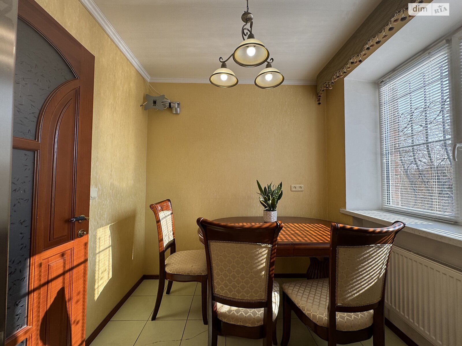 Продаж двокімнатної квартири в Вінниці, на вул. Соборна 97, район Центр фото 1 Продаж двокімнатної квартири в Вінниці, на вул. Соборна 97, район Центр фото 1