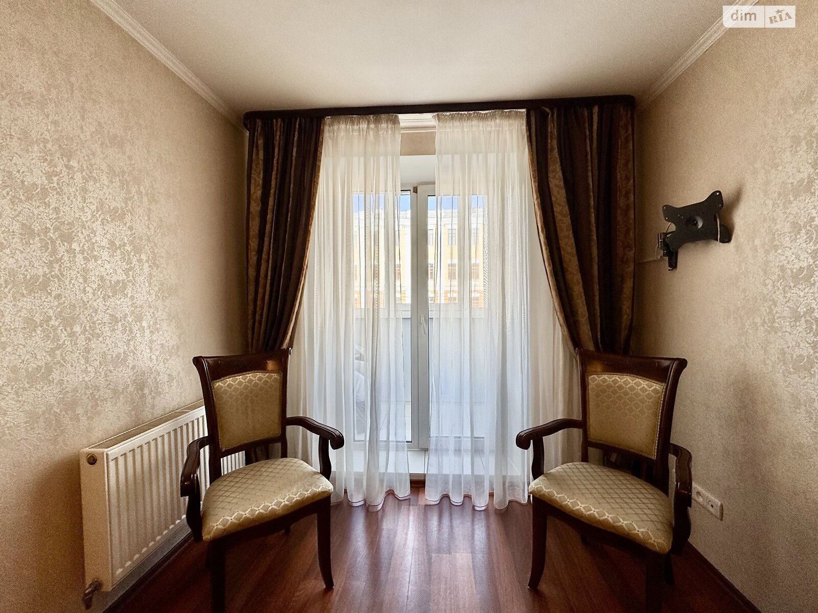 Продаж двокімнатної квартири в Вінниці, на вул. Соборна 97, район Центр фото 1 Продаж двокімнатної квартири в Вінниці, на вул. Соборна 97, район Центр фото 1