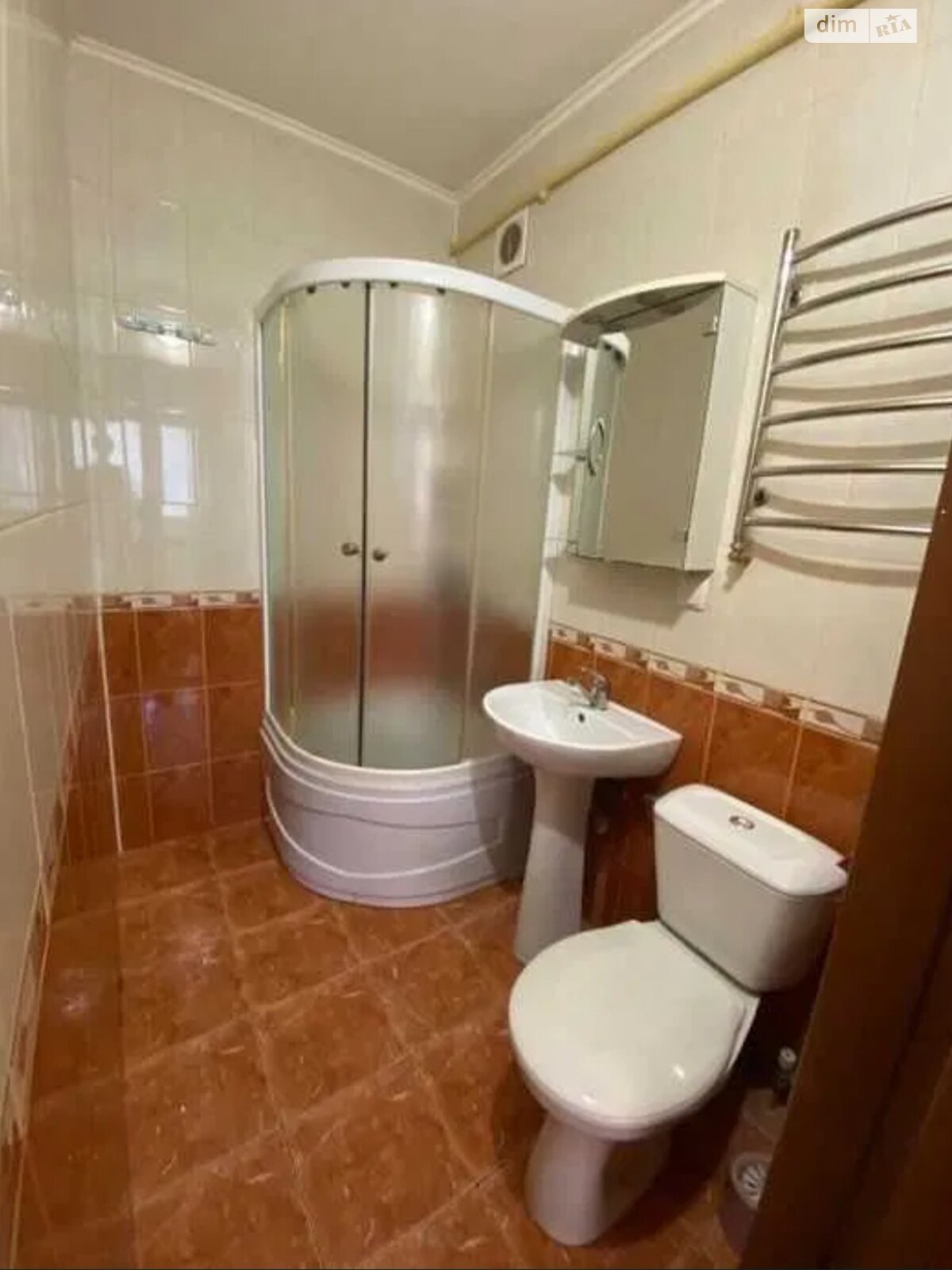 Продаж двокімнатної квартири в Вінниці, на вул. Соборна, район Центр фото 1 Продаж двокімнатної квартири в Вінниці, на вул. Соборна, район Центр фото 1