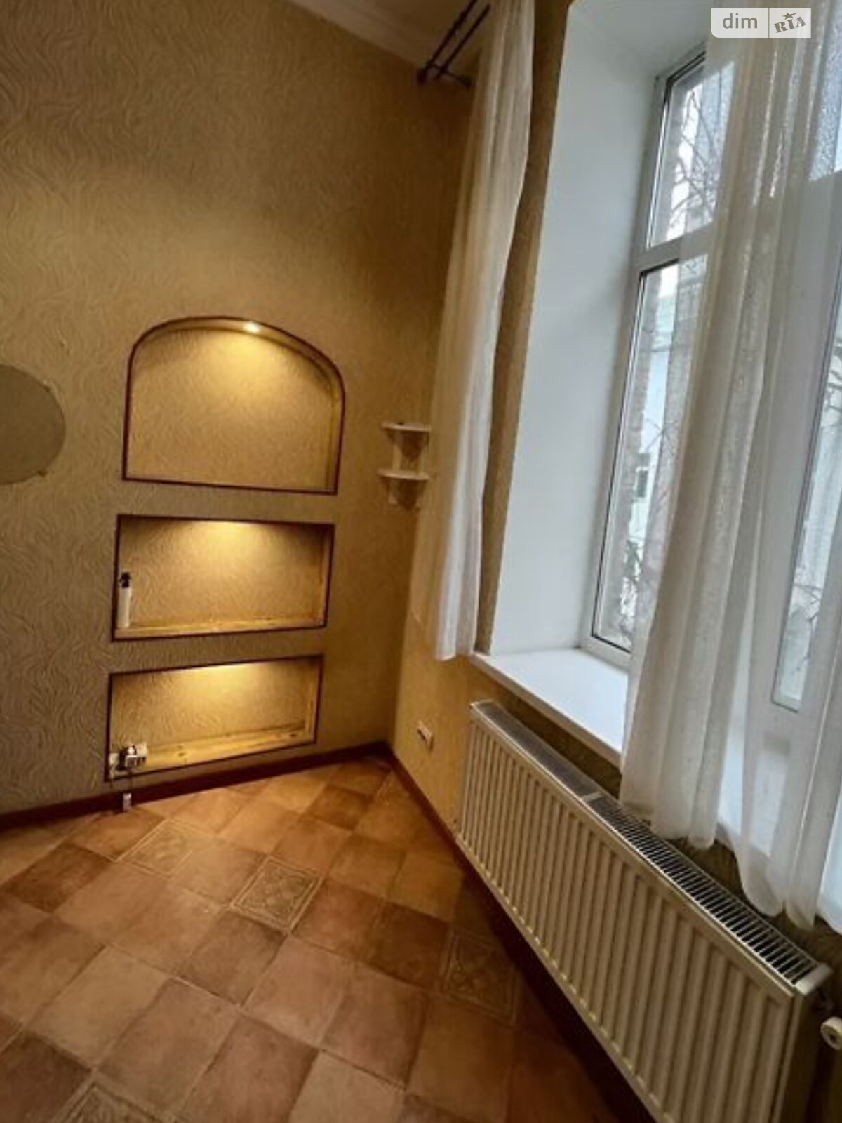 Продажа однокомнатной квартиры в Виннице, на ул. Соборная, район Центр фото 1 Продажа однокомнатной квартиры в Виннице, на ул. Соборная, район Центр фото 1