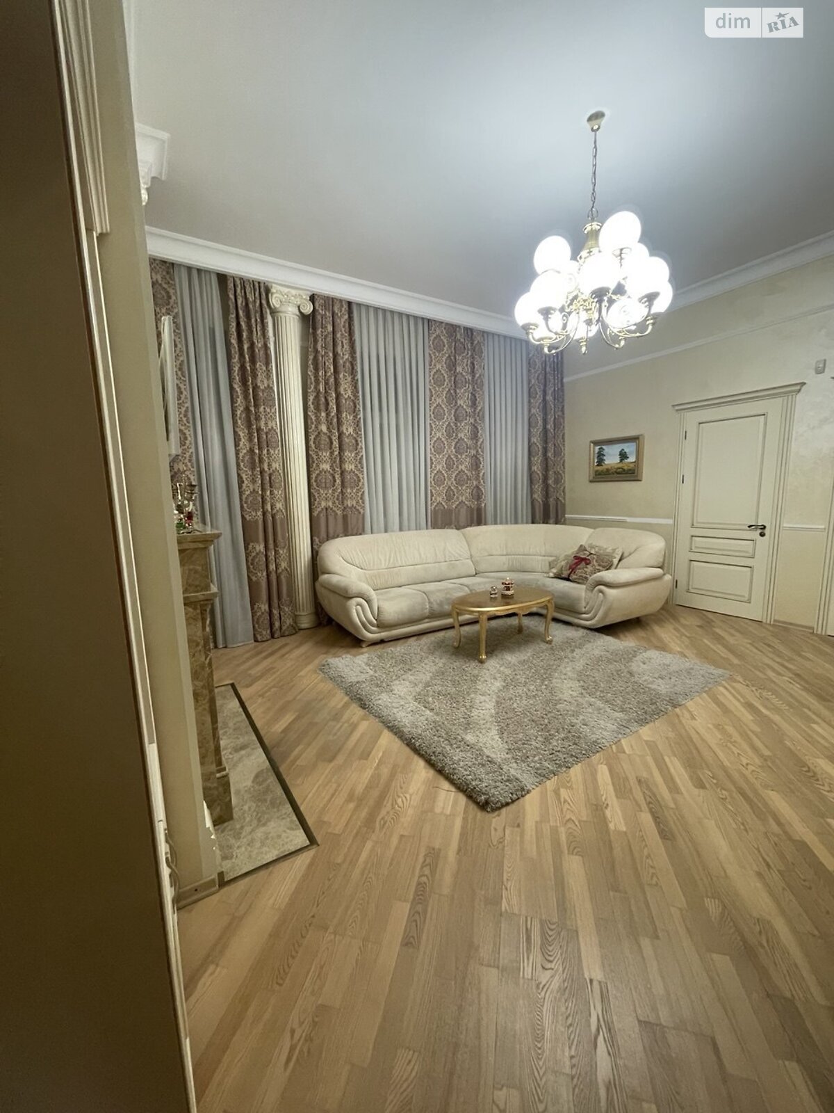 Продажа трехкомнатной квартиры в Виннице, на ул. Соборная, район Центр фото 1 Продажа трехкомнатной квартиры в Виннице, на ул. Соборная, район Центр фото 1