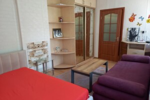 Продаж однокімнатної квартири в Вінниці, на вул. Кропивницького 6, район Центр фото 2
