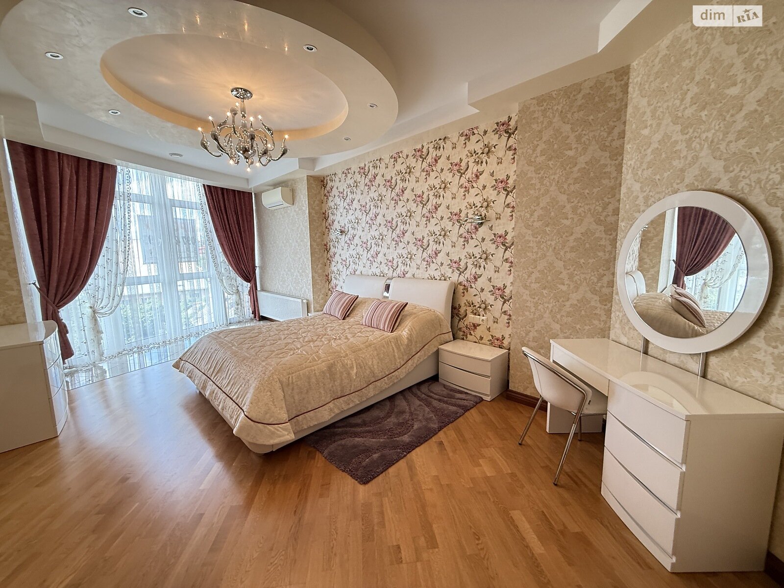 Продажа трехкомнатной квартиры в Виннице, на ул. Степана Бандеры 9, район Центр фото 1 Продажа трехкомнатной квартиры в Виннице, на ул. Степана Бандеры 9, район Центр фото 1