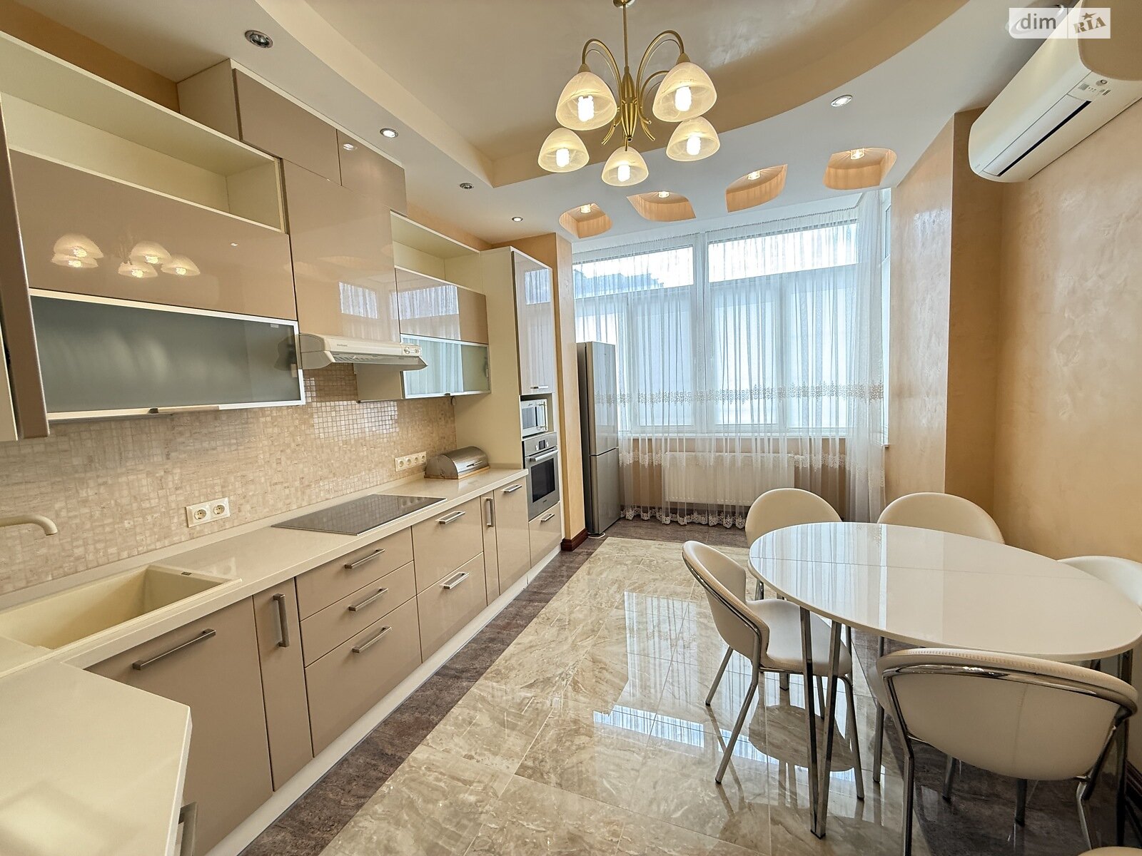 Продажа трехкомнатной квартиры в Виннице, на ул. Степана Бандеры 9, район Центр фото 1 Продажа трехкомнатной квартиры в Виннице, на ул. Степана Бандеры 9, район Центр фото 1