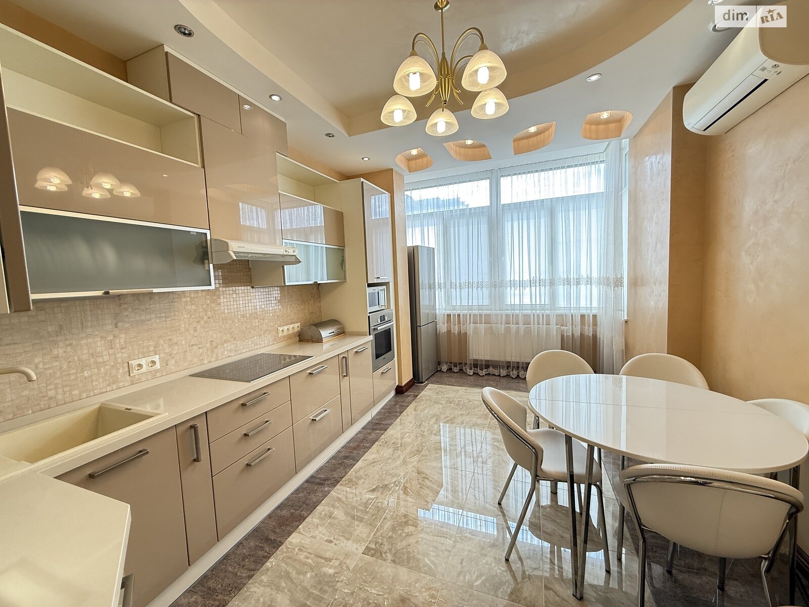 Продажа трехкомнатной квартиры в Виннице, на ул. Степана Бандеры 9, район Центр фото 1 Продажа трехкомнатной квартиры в Виннице, на ул. Степана Бандеры 9, район Центр фото 1