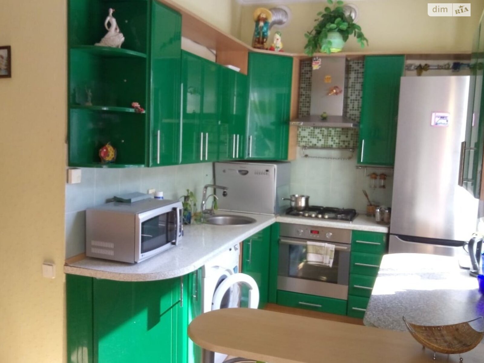 Продажа трехкомнатной квартиры в Виннице, на ул. Театральная 38, район Центр фото 1 Продажа трехкомнатной квартиры в Виннице, на ул. Театральная 38, район Центр фото 1
