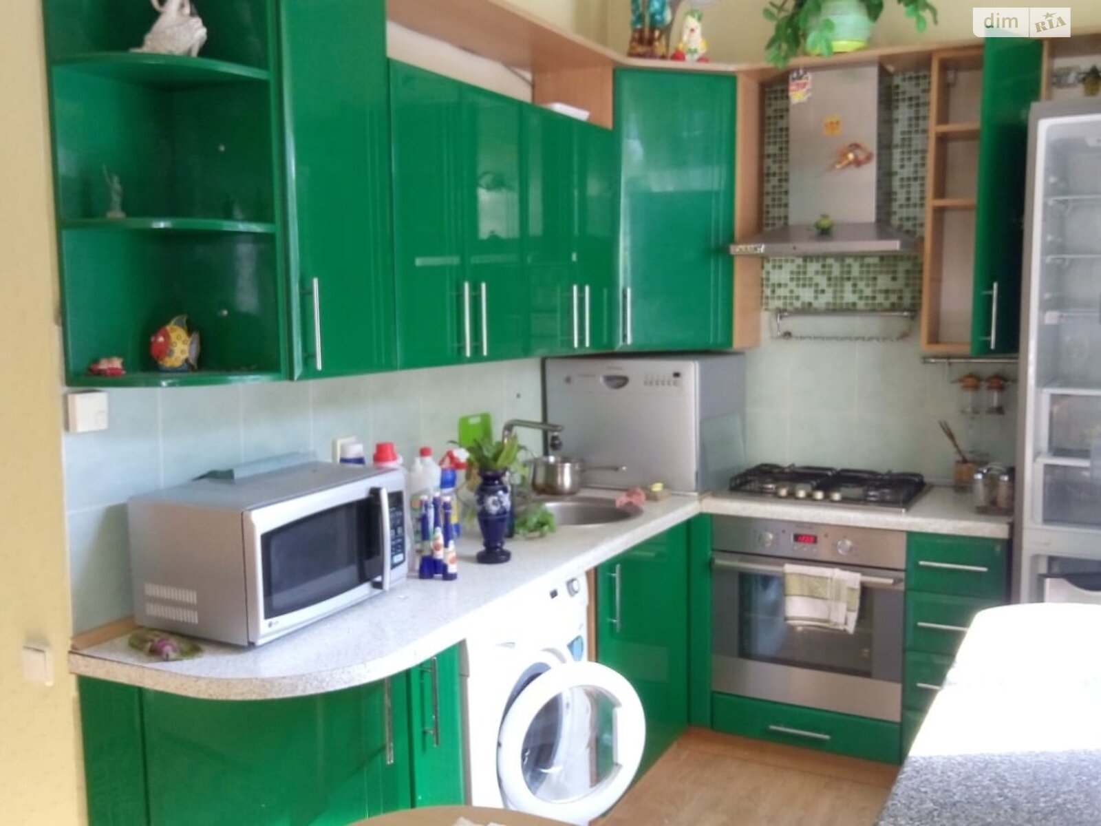 Продажа трехкомнатной квартиры в Виннице, на ул. Театральная 38, район Центр фото 1 Продажа трехкомнатной квартиры в Виннице, на ул. Театральная 38, район Центр фото 1