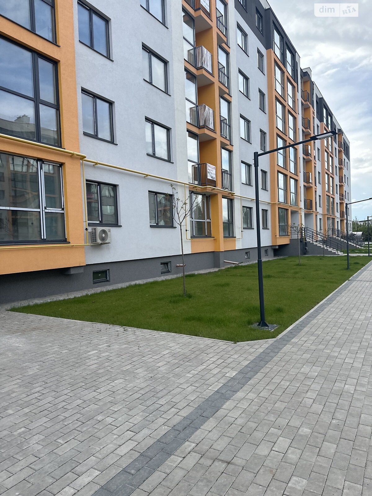 Продаж однокімнатної квартири в Березині, на вул. Райдужна 104, фото 1 Продаж однокімнатної квартири в Березині, на вул. Райдужна 104, фото 1