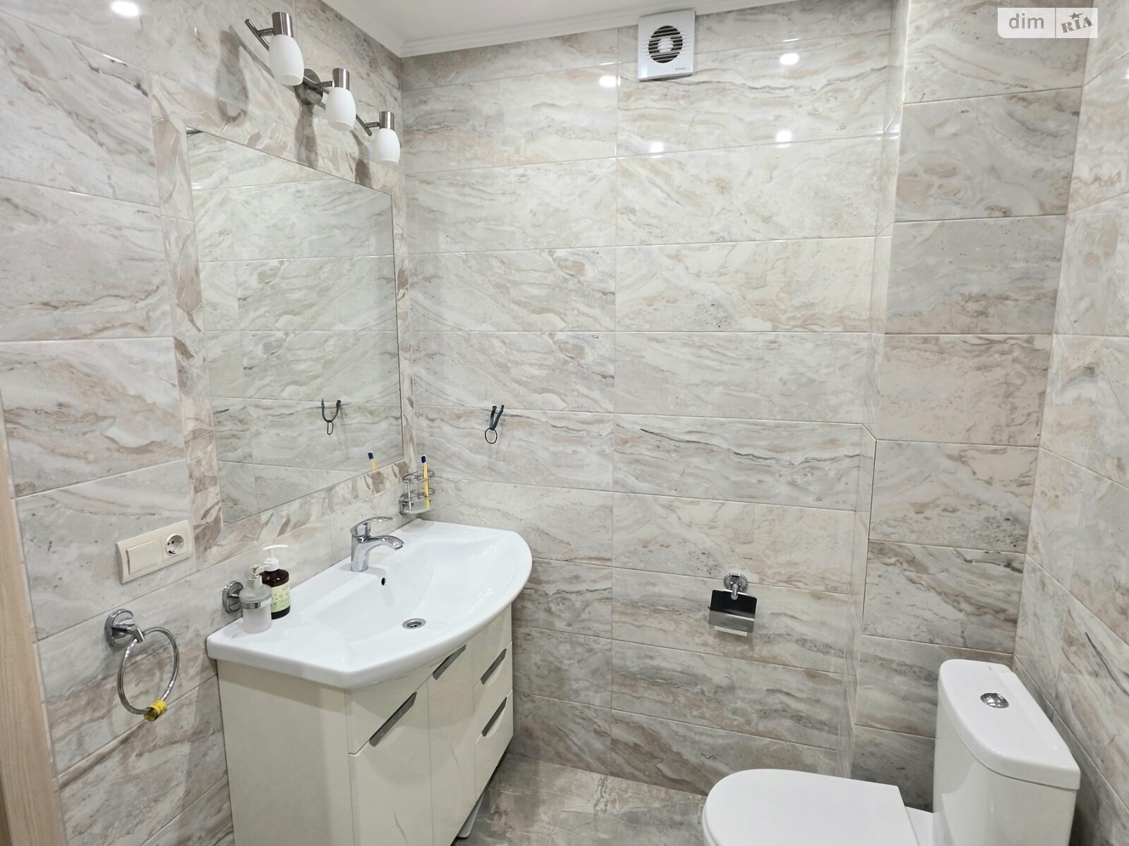 Продажа двухкомнатной квартиры в Виннице, на ул. Садовая 22Б, район Тяжилов фото 1