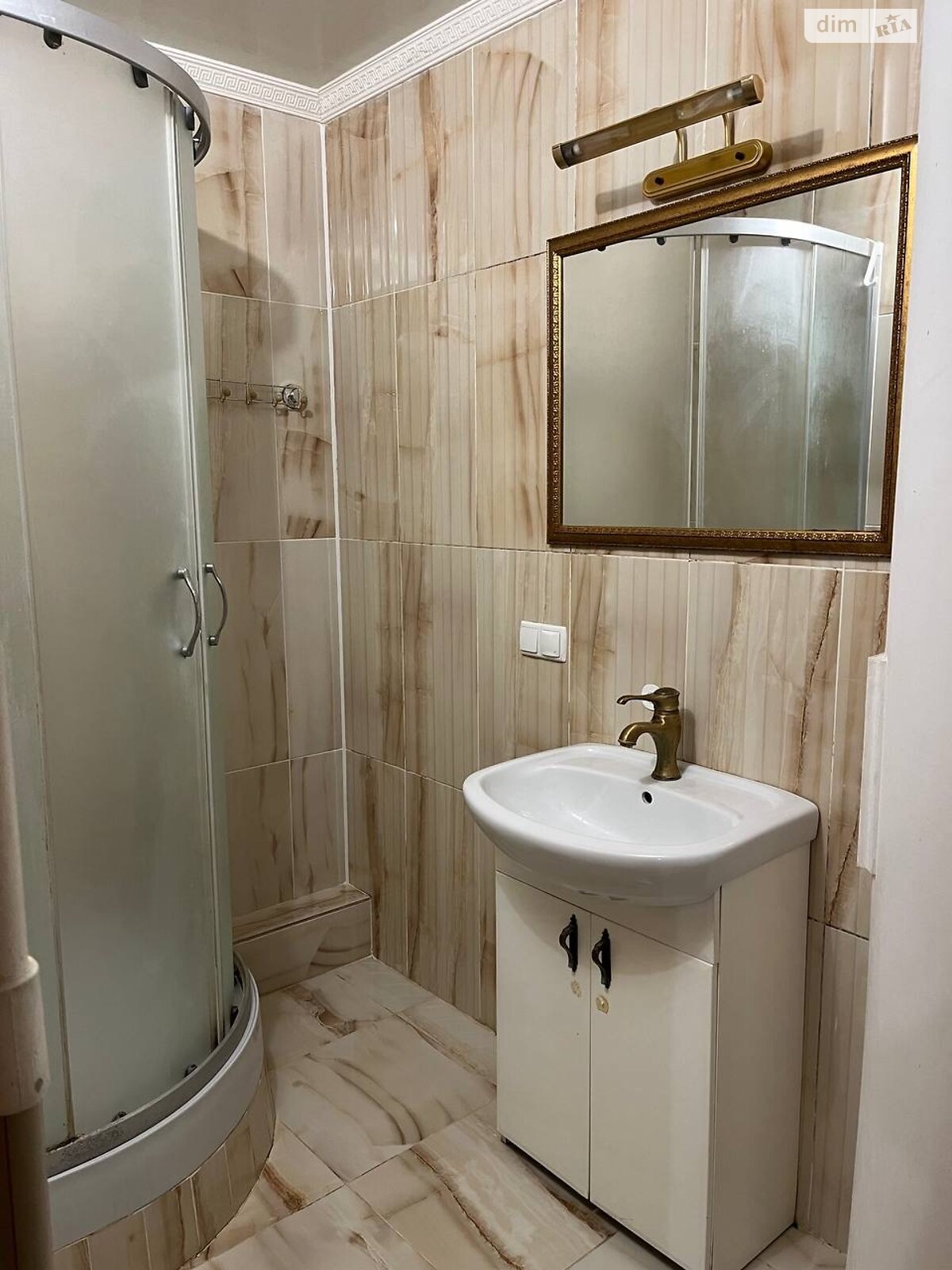 Продаж трикімнатної квартири в Вінниці, на вул. Марії Литвиненко-Вольгемут, район Урожай фото 1