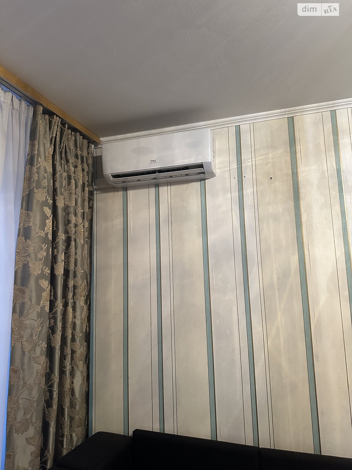 Продаж трикімнатної квартири в Вінниці, на вул. Марії Литвиненко-Вольгемут, район Урожай фото 1