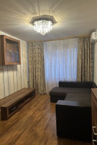 Продаж трикімнатної квартири в Вінниці, на вул. Марії Литвиненко-Вольгемут, район Урожай фото 2